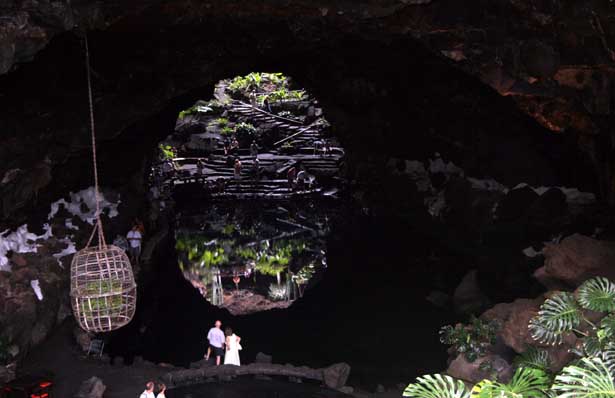 Lanzarote: Los Jameos del Agua:the lagoon