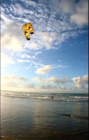 Kiteboard, jump in Famara